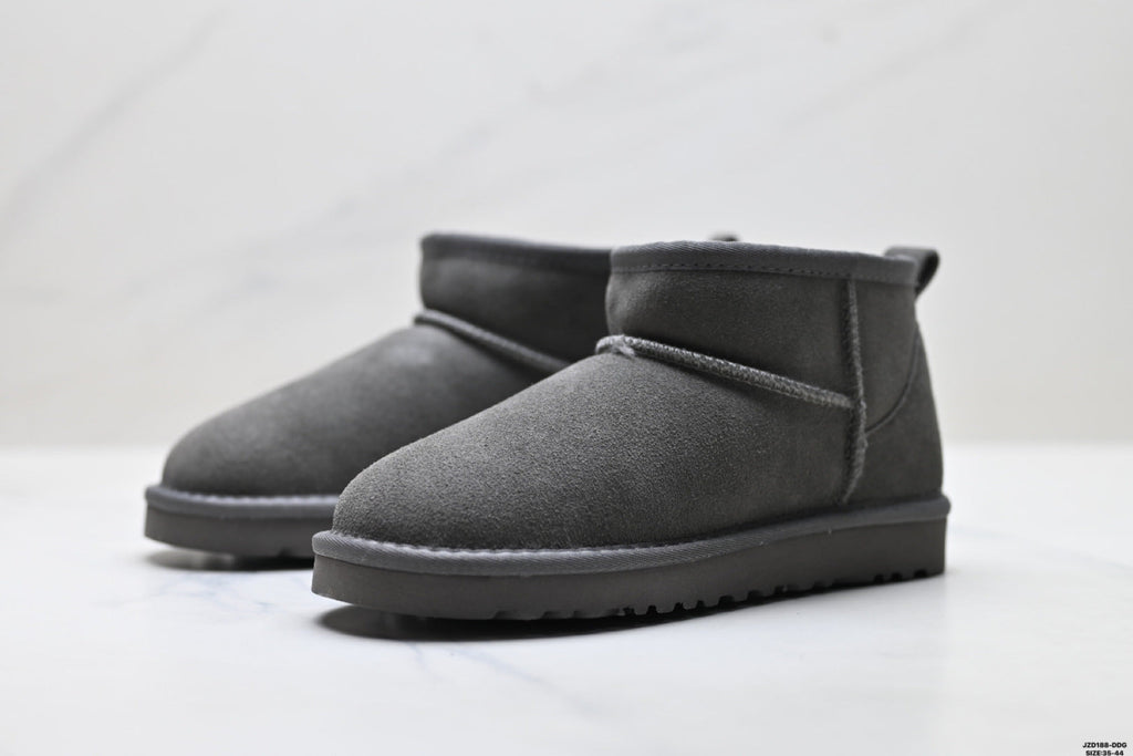 UGG Classic Ultra Mini Platform Ankle Boots