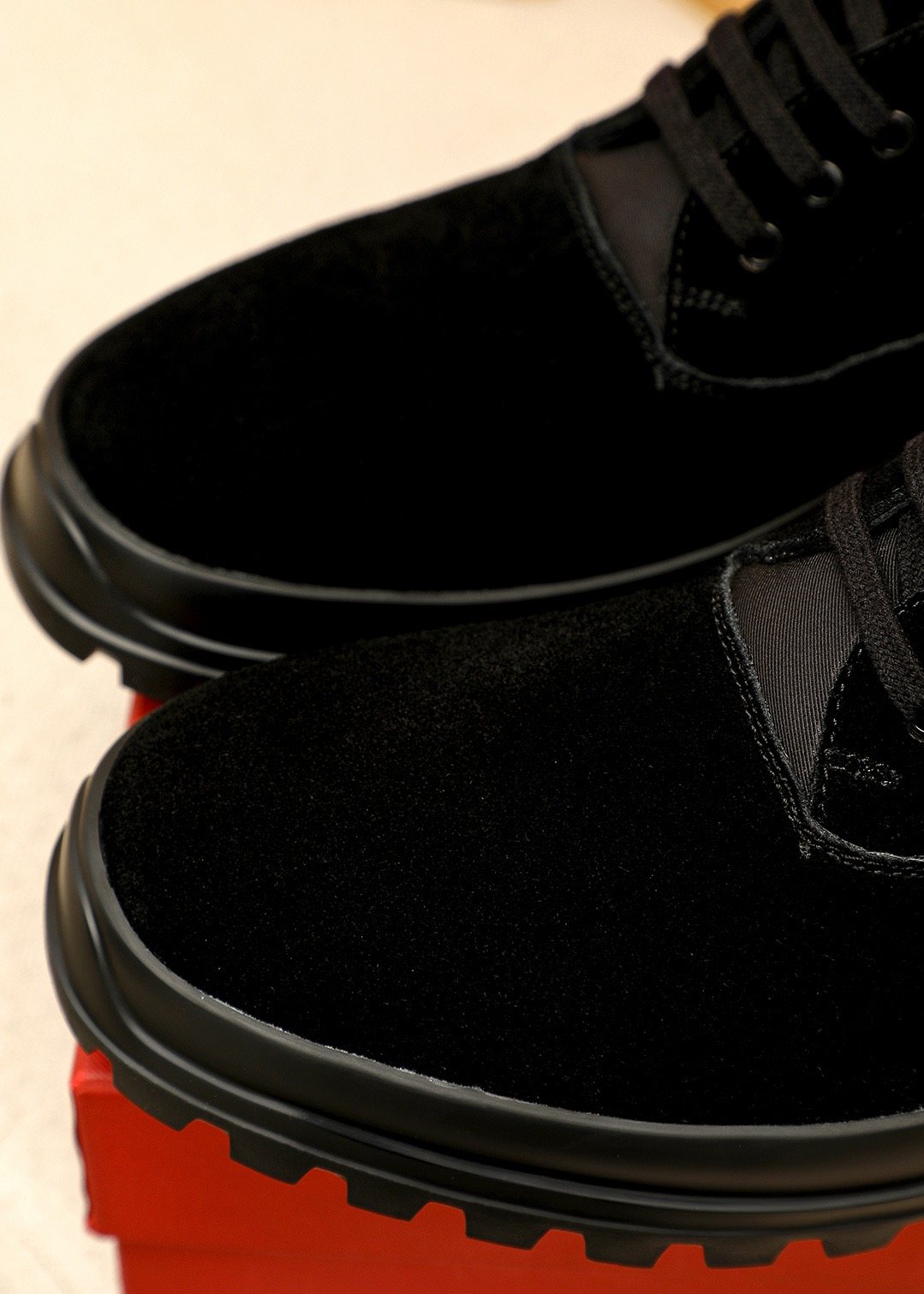 Ferragamo Men's Black Lug Sole Lace-Up Shoes