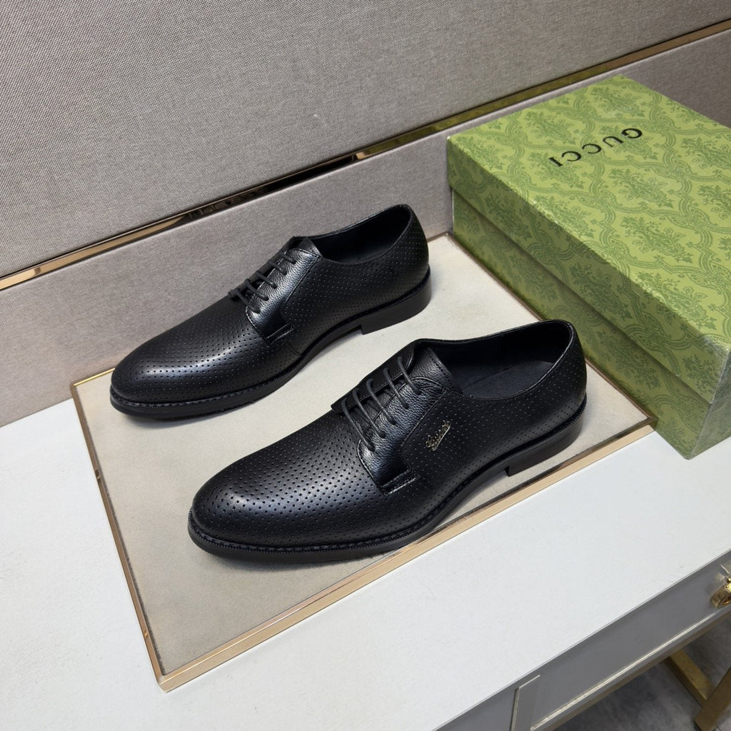 Gucci Men's Black Perforated Lace-Up Shoes