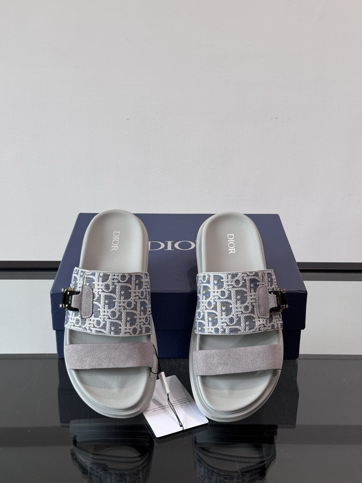 Dior Men's Patterned Strap Slide Sandals - Grooved Outsole